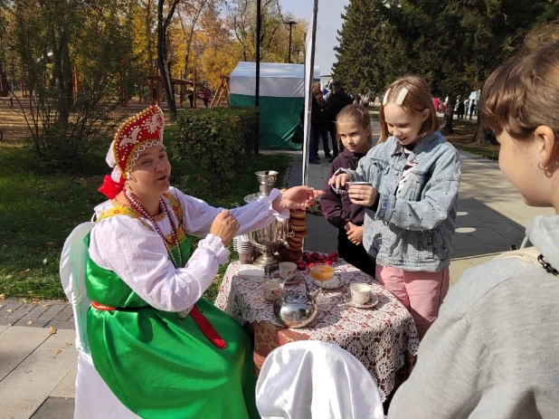 День туризма в Изумрудном парке.