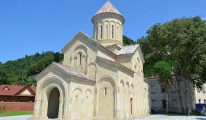 Церковь святой царицы Тамары в Батуми.