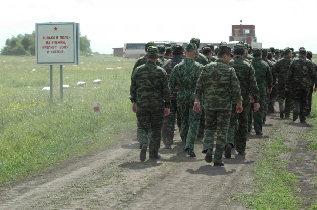 Военные сборы в Алейске, 15 июля 2005 год.