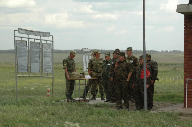 Военные сборы в Алейске, 15 июля 2005 год.