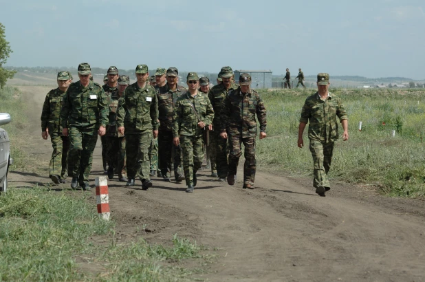 Военные сборы в Алейске, 15 июля 2005 год.