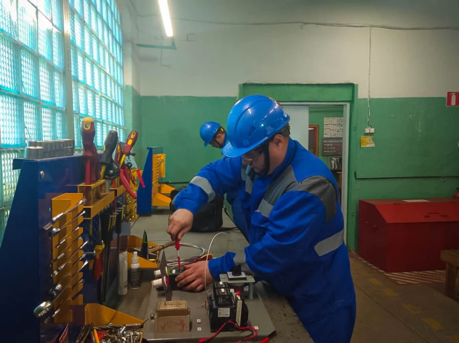 Конкурс профессионального мастерства среди электромонтеров. 2 этап.