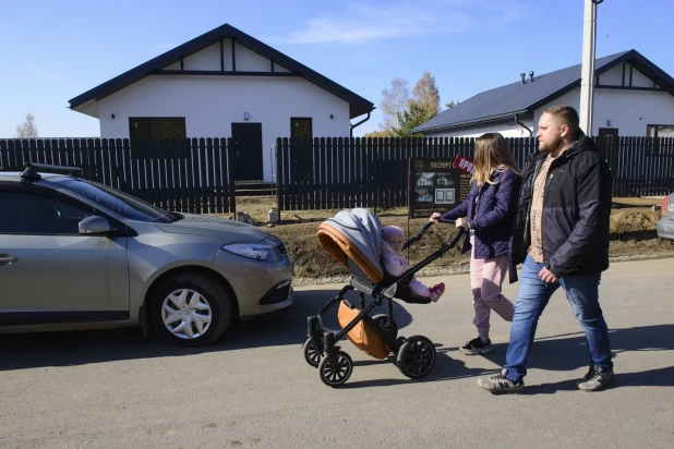 «Фирсова Слобода» показала свои коттеджи в «Палитре».