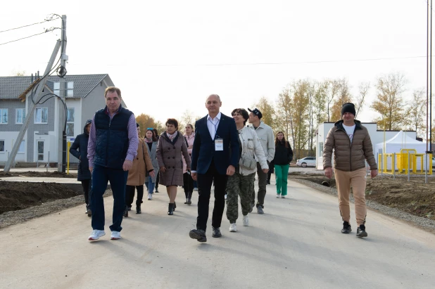 «Фирсова Слобода» показала свои коттеджи в «Палитре».