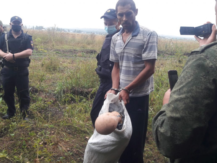 Житель Алтайского края похитил 12-летнюю девочку. 