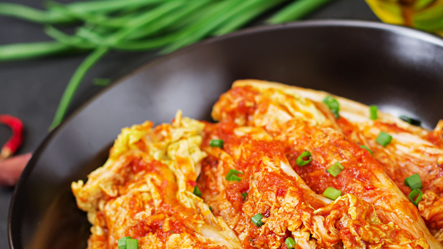 Кимчхи  - корейская традиционная еда