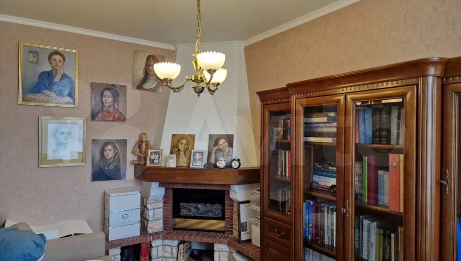 Пятикомнатная квартира в Доме под шпилем за 17,8 млн рублей 