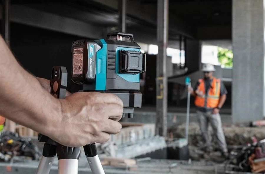 Самовыравнивающиеся 3-х плоскостные лазеры на 360°
