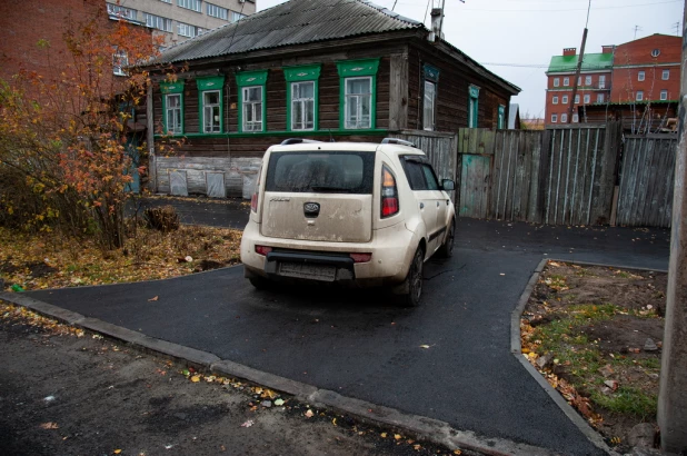 Ремонт дороги и тротуаров на ул. Никитина. 20.10.2022