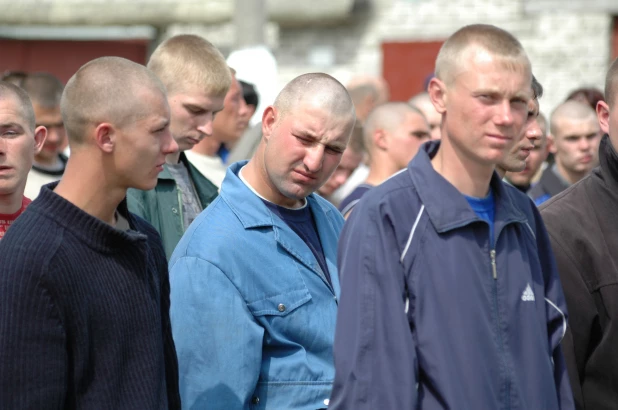 Призыв срочников. Фоторепортаж из прошлого.