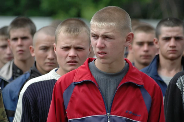 Призыв срочников. Фоторепортаж из прошлого.