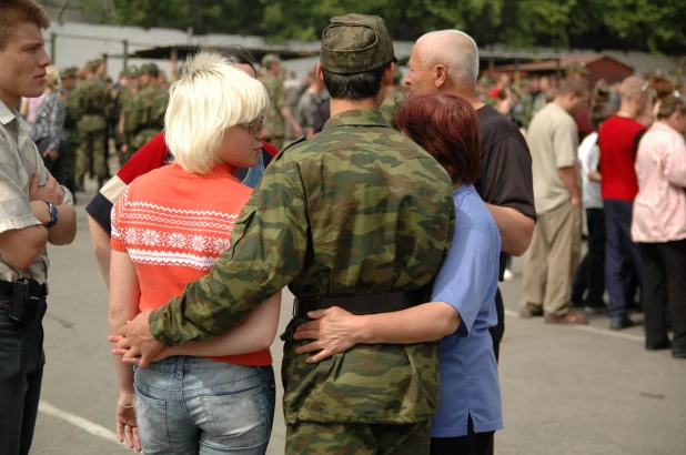 Призыв срочников. Фоторепортаж из прошлого.