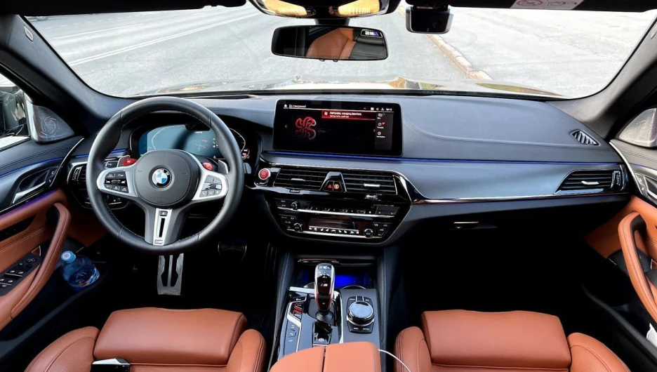 BMW M5, 2021 года выпуска за 10,3 млн рублей 