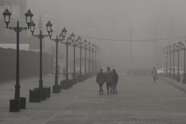 Барнаул накрыл туман. Ноябрь, 2017.