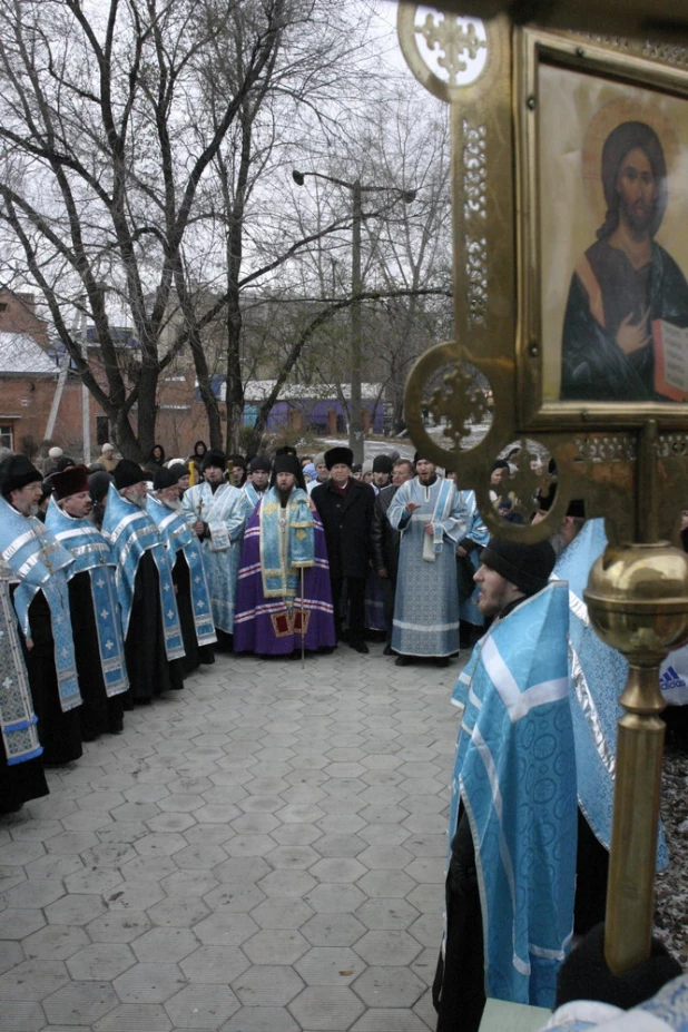 Крестный ход в Барнауле 04.11.2005.