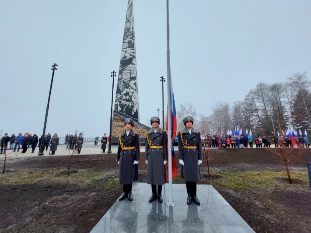 Открытие стелы "Город трудовой доблести".