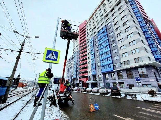 Новые светофоры на пересечении пр. Красноармейского и ул. Никитина. 