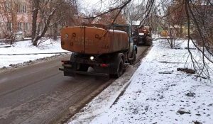 Уборка снега в Барнауле.