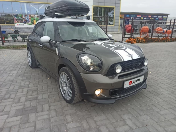 Mini Countryman 2012 года выпуска за 1,5 млн рублей 