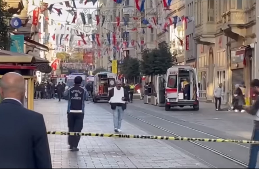 Взрыв в центре Стамбула 