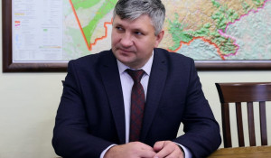 Глава Поспелихинского района Игорь Башмаков.
