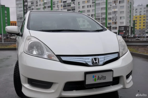 Honda Fit Shuttle, 2011 года выпуска за 825 тыс. рублей 