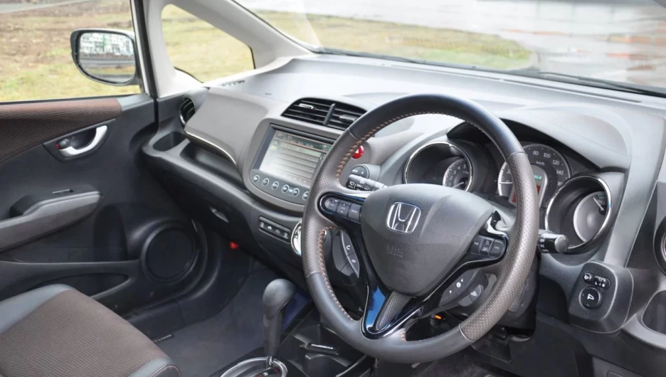 Honda Fit Shuttle, 2011 года выпуска за 825 тыс. рублей 