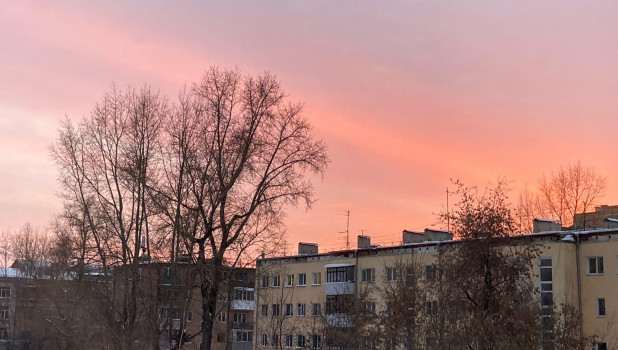 Красивый закат в Барнауле 