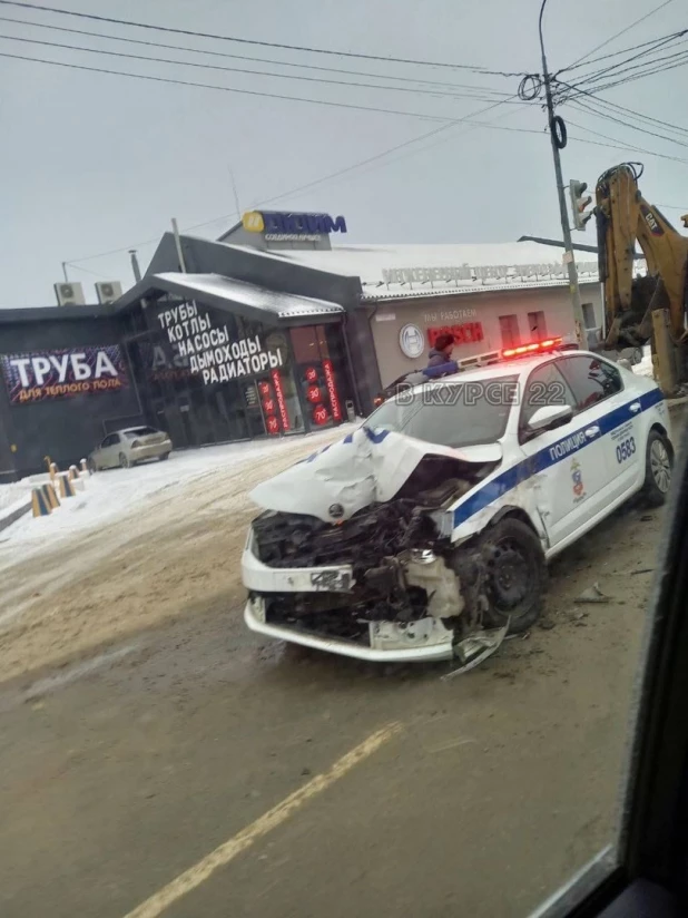 Авария с участием служебного автомобиля ДПС 