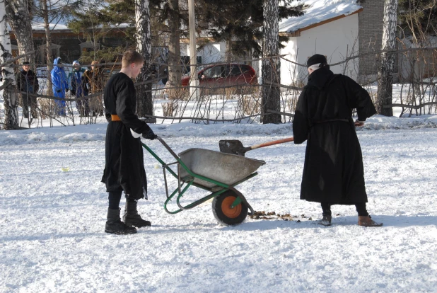 Конный рыцарский турнир в 2010 году. 