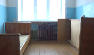 Пациенты местной амбулатории на родине Евдокимова жалуются на жуткое состояние помещения