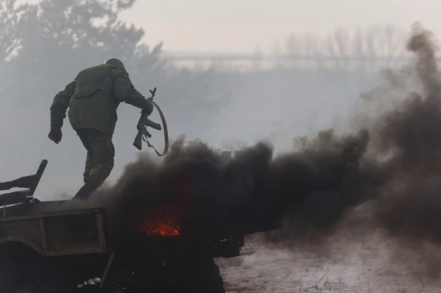 Губернатор Алтайского края встретился с военнослужащими и пообещал новое снаряжение