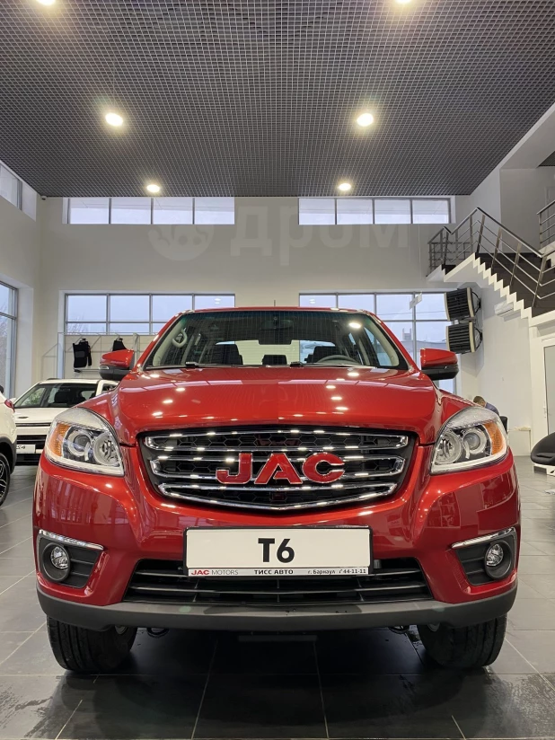  JAC T6 2022 года выпуска за 2,8 млн рублей