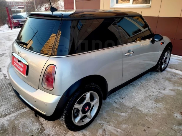 Mini Hatch 2005 года выпуска за 650 тыс. рублей