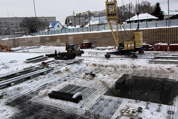 Строительная площадка Opera Residence. Декабрь, 2022.