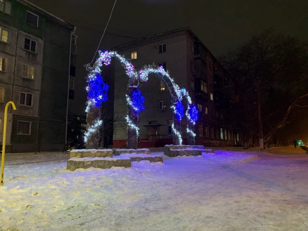 Подготовка города к Новому году.