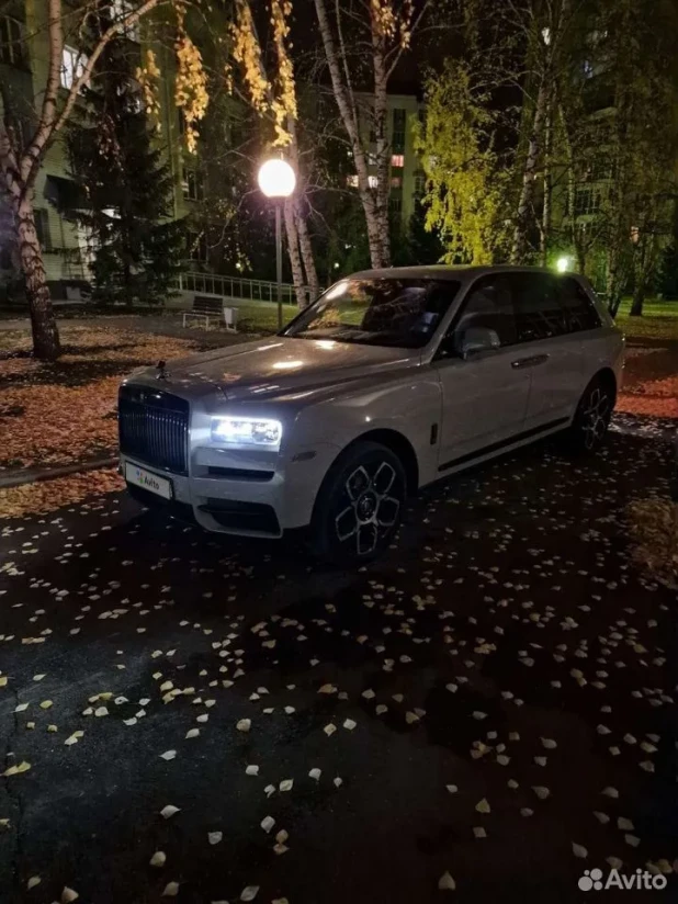 Rolls-Royce Cullinan за 62 млн рублей 