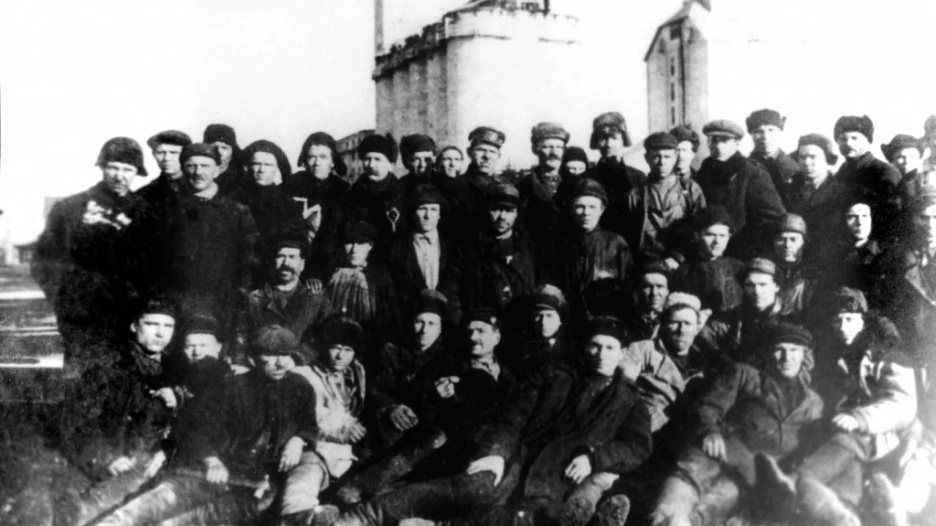 Рубцовский мельзавод № 16, известный как ОАО "Мельник", основан в 1932 году.