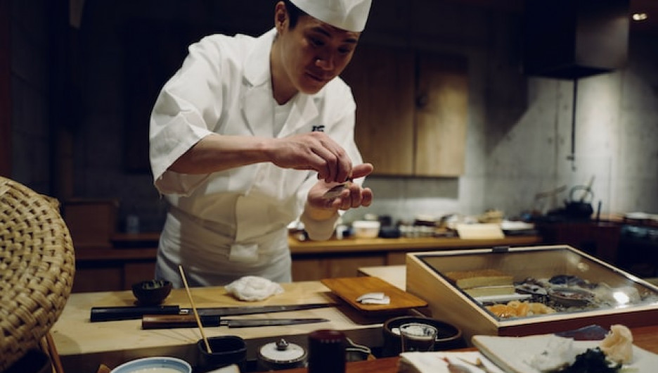 Сяке маки атакуют. Шесть заведений азиатской кухни, в которых накормят от души и по-японски