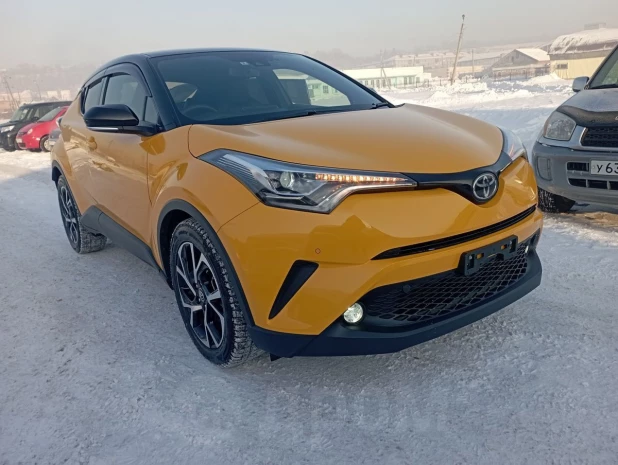 Toyota C-HR 2018 года выпуска за 2 млн рублей в Бийске