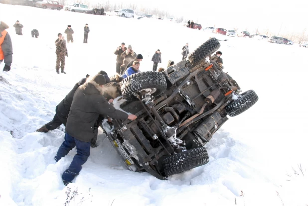 Зимние забавы барнаульцев. 2010 год.