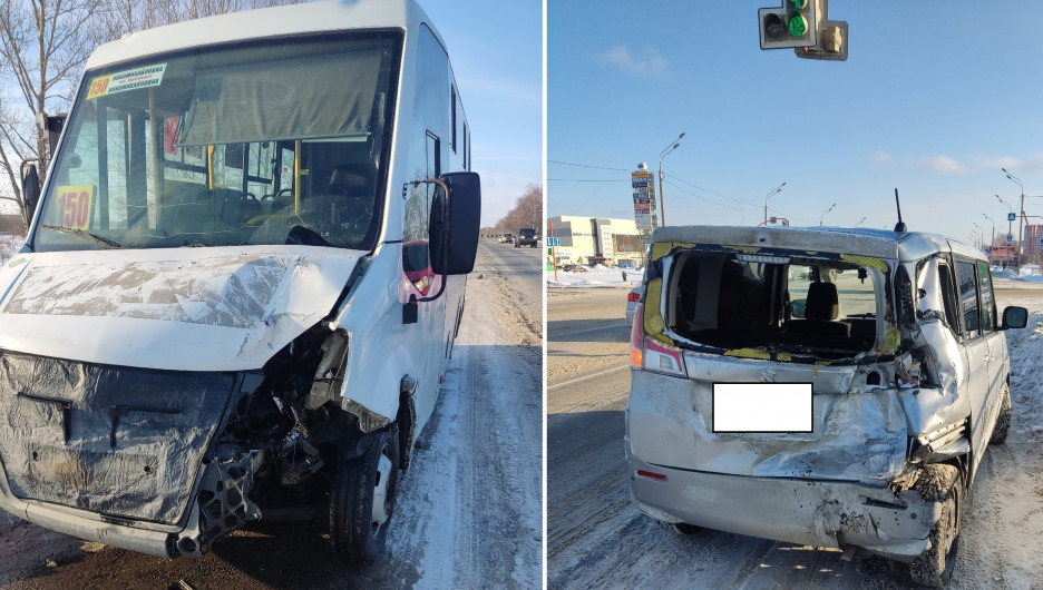 Маршрутка попала в аварию в Барнауле