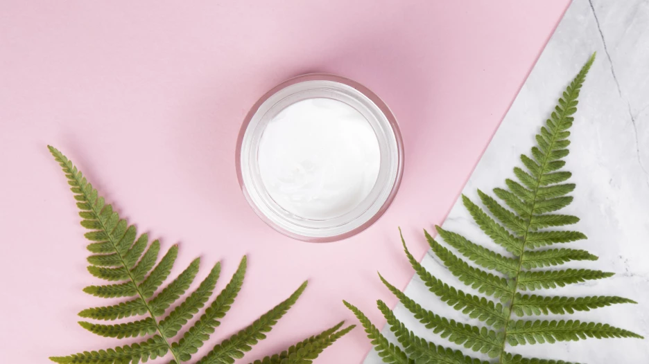 Крем для лица.