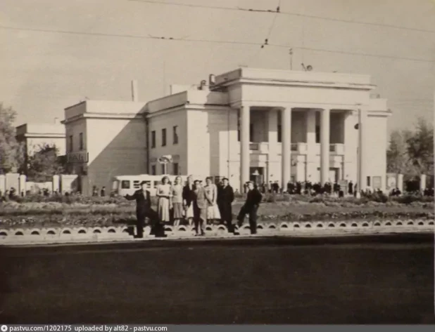 Молодежный театр Алтая, фото 1958-1965 годов.