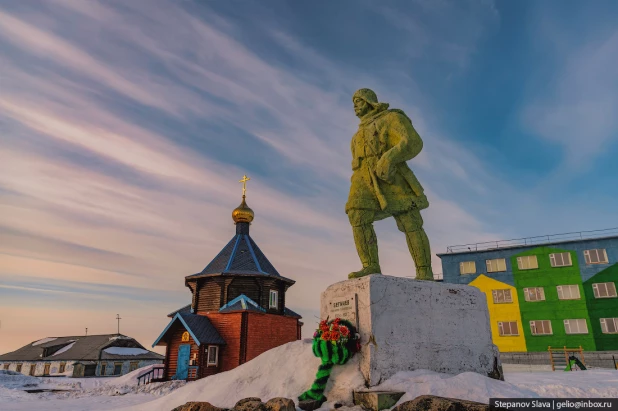 Диксон, самый северный поселок России.