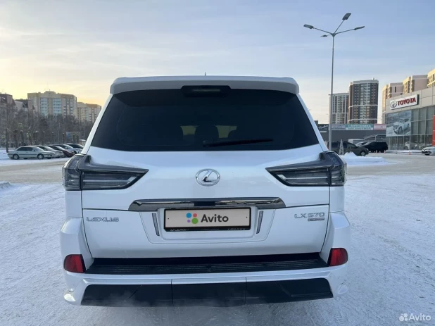 Lexus LX 2020 года выпуска за 11.5 млн рублей