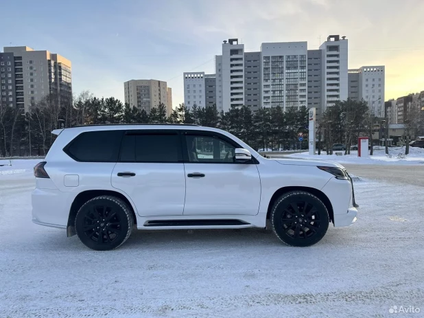 Lexus LX 2020 года выпуска за 11.5 млн рублей