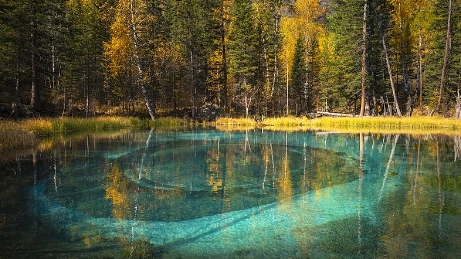 Гейзерное озеро, Алтай.