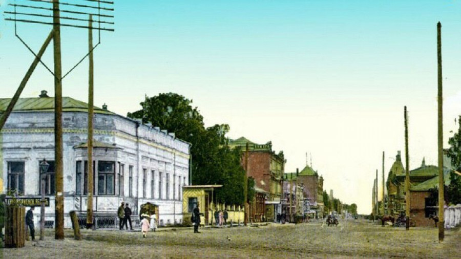 Здание Пуртова-Сухова в разные годы