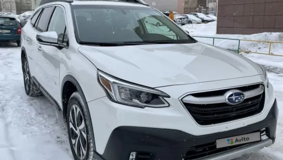 Subaru Outback 2020 год выпуска за 3,3 млн рублей 